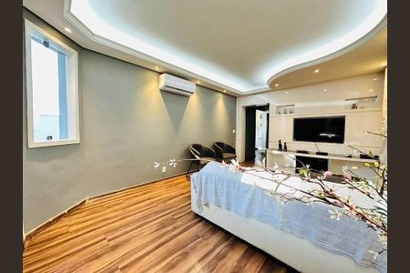 Casa à venda com 360m², 3 quartos e 10 vagas