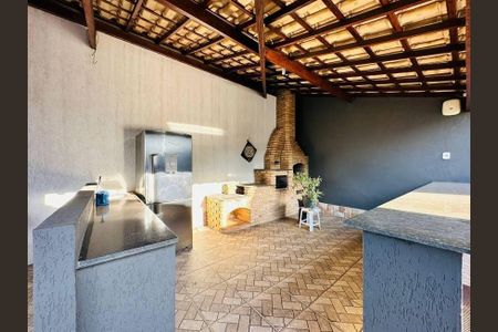 Casa à venda com 360m², 3 quartos e 10 vagas
