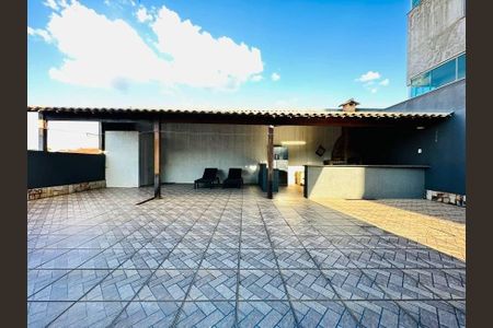 Casa à venda com 360m², 3 quartos e 10 vagas