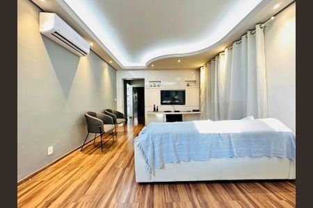 Casa à venda com 360m², 3 quartos e 10 vagas