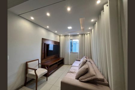 Casa à venda com 5 quartos, 160m² em Indians, Belo Horizonte