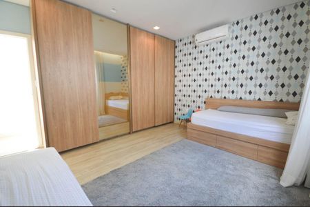 Casa à venda com 380m², 4 quartos e 3 vagas