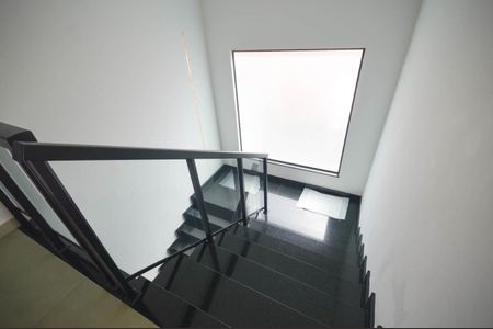 Casa à venda com 380m², 4 quartos e 3 vagas