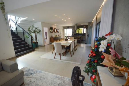 Casa à venda com 380m², 4 quartos e 3 vagas