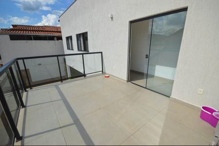 Casa à venda com 380m², 4 quartos e 3 vagas