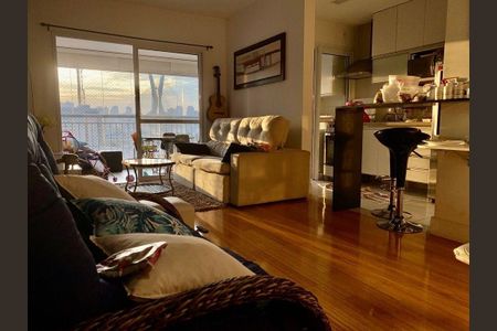 Apartamento à venda com 2 quartos, 74m² em Vila Cordeiro, São Paulo