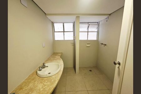 Apartamento à venda com 2 quartos, 111m² em Jardins, São Paulo