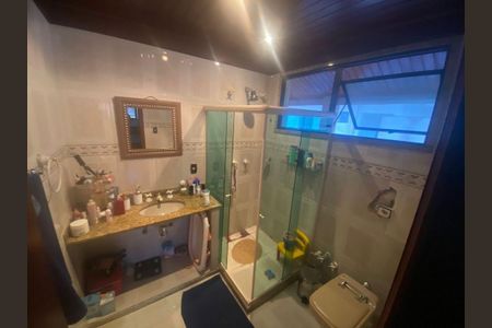 Casa à venda com 3 quartos, 214m² em Maravista, Niterói