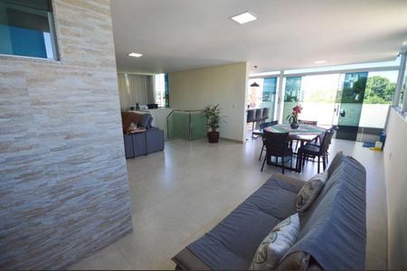 Apartamento à venda com 3 quartos, 178m² em Santa Amelia, Belo Horizonte