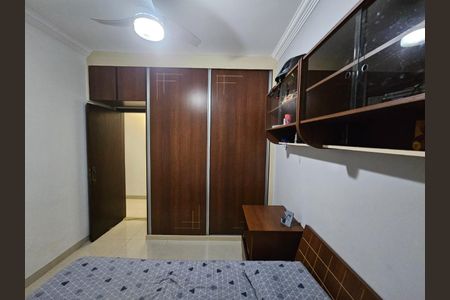 Casa à venda com 3 quartos, 139m² em Santa Monica, Belo Horizonte