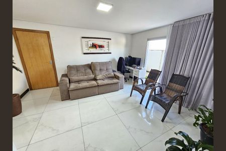 Apartamento à venda com 3 quartos, 120m² em Santa Monica, Belo Horizonte