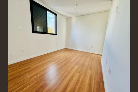 Apartamento à venda com 3 quartos, 90m² em Santa Amelia, Belo Horizonte
