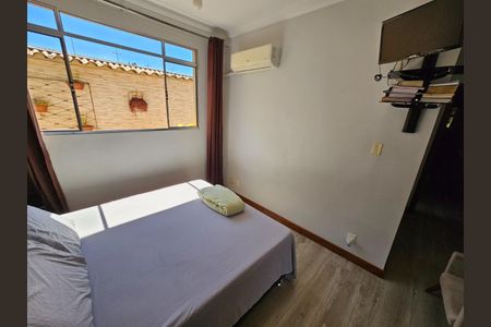 Casa à venda com 3 quartos, 180m² em Santa Monica, Belo Horizonte