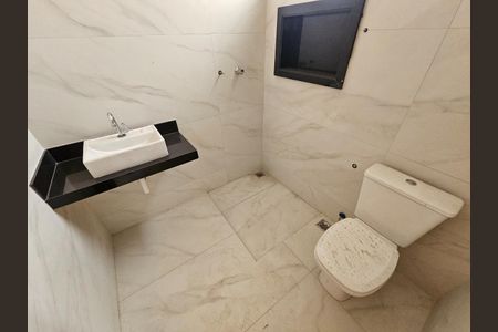 Casa à venda com 150m², 3 quartos e 2 vagas