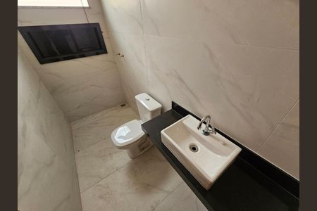 Casa à venda com 150m², 3 quartos e 2 vagas