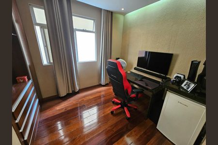 Apartamento à venda com 3 quartos, 85m² em Itapoã, Belo Horizonte