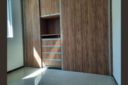 Casa à venda com 3 quartos, 115m² em Céu Azul, Belo Horizonte