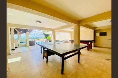 Casa à venda com 4 quartos, 542m² em Santa Monica, Belo Horizonte