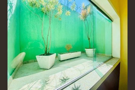 Casa à venda com 4 quartos, 542m² em Santa Monica, Belo Horizonte