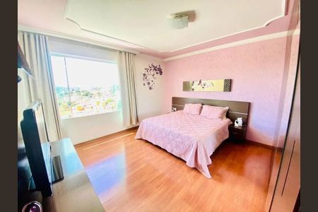 Casa à venda com 4 quartos, 542m² em Santa Monica, Belo Horizonte