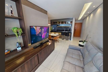 Apartamento à venda com 3 quartos, 86m² em Vila Cloris, Belo Horizonte