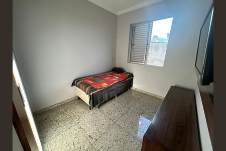 Apartamento à venda com 3 quartos, 165m² em Heliópolis, Belo Horizonte
