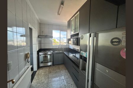 Apartamento à venda com 165m², 3 quartos e 2 vagas