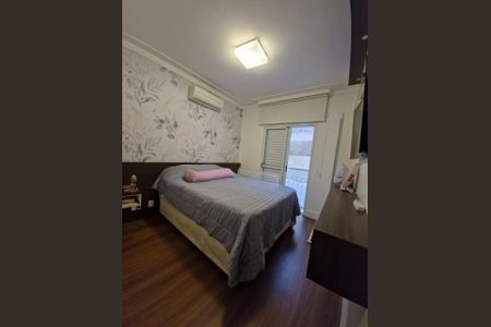 Casa de condomínio à venda com 250m², 5 quartos e 4 vagas