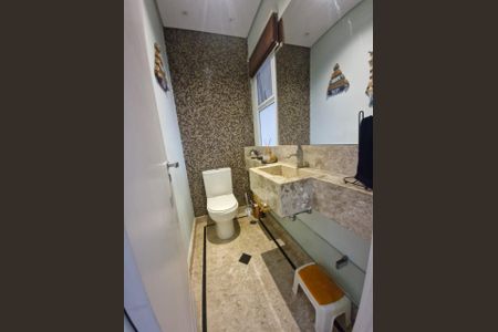 Casa de condomínio à venda com 250m², 5 quartos e 4 vagas