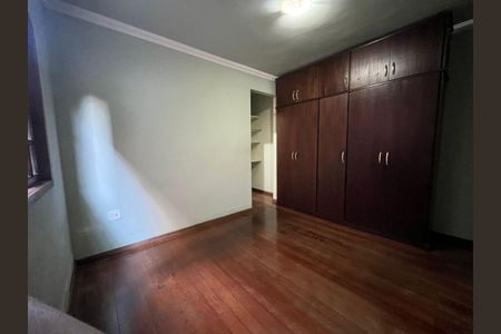 Casa à venda com 3 quartos, 133m² em Planalto, Belo Horizonte