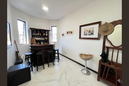 Apartamento à venda com 4 quartos, 187m² em Itapoã, Belo Horizonte