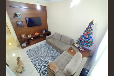 Casa à venda com 240m², 3 quartos e 2 vagas