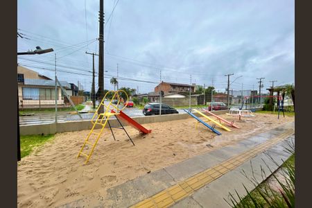 Apartamento à venda com 47m², 2 quartos e 1 vaga Apartamento à venda com 47m², 2 quartos e 1 vagaÁrea comum - Playground