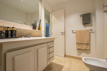 Banheiro de apartamento à venda com 2 quartos, 160m² em Jardim Paulista, São Paulo