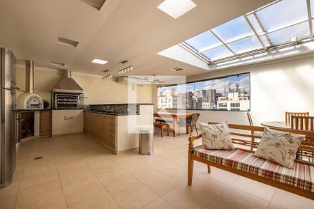 Apartamento à venda com 160m², 2 quartos e 3 vagas Apartamento à venda com 160m², 2 quartos e 3 vagasChurrasqueira