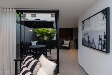 Apartamento à venda com 160m², 2 quartos e 3 vagas Apartamento à venda com 160m², 2 quartos e 3 vagasCobertura