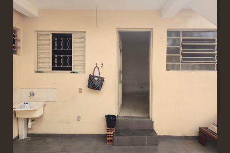 Casa à venda com 210m², 4 quartos e 2 vagasÁrea de Serviço / Casa 02