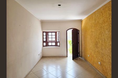 Casa à venda com 210m², 4 quartos e 2 vagasSala  / Casa 01