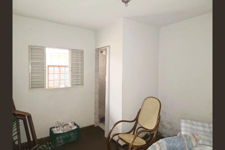 Casa à venda com 210m², 4 quartos e 2 vagasSuíte / Casa 02
