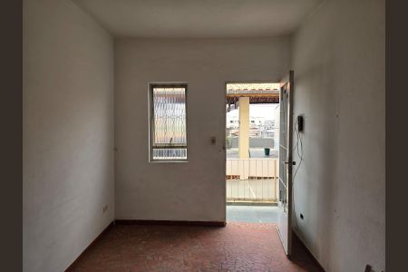 Casa à venda com 210m², 4 quartos e 2 vagasSala / Casa 03