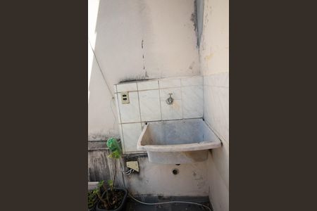 Casa à venda com 210m², 4 quartos e 2 vagas Casa à venda com 210m², 4 quartos e 2 vagasÁrea de Serviço