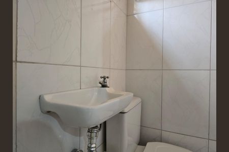 Casa à venda com 210m², 4 quartos e 2 vagasBanheiro da Suíte 2 / Casa 01