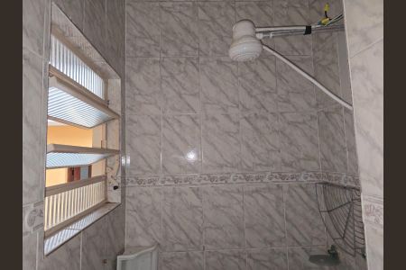 Casa à venda com 210m², 4 quartos e 2 vagasBanheiro da Suíte 2