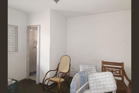 Casa à venda com 210m², 4 quartos e 2 vagasSuíte / Casa 02