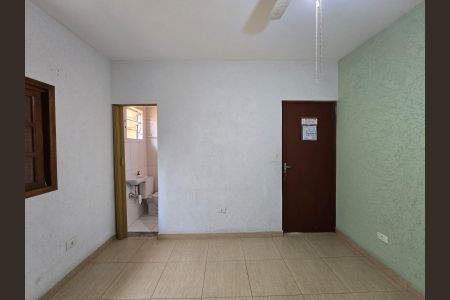 Casa à venda com 210m², 4 quartos e 2 vagasSuíte 02 / Casa 01