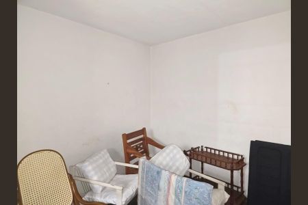 Casa à venda com 210m², 4 quartos e 2 vagasSuíte / Casa 02