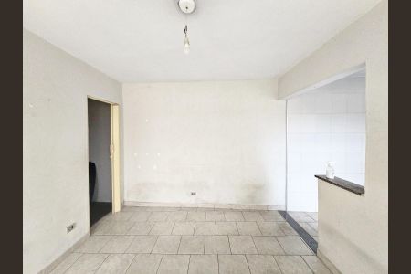 Casa à venda com 210m², 4 quartos e 2 vagasSala / Casa 02