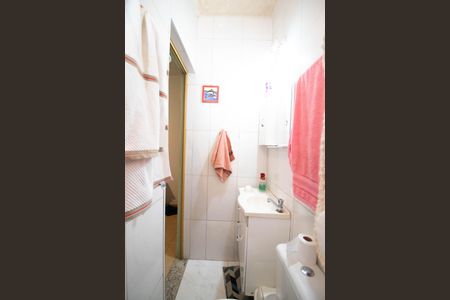 Casa à venda com 210m², 4 quartos e 2 vagas Casa à venda com 210m², 4 quartos e 2 vagasBanheiro da Suíte