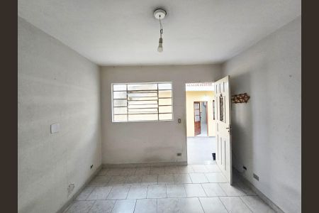 Casa à venda com 210m², 4 quartos e 2 vagasSala / Casa 02