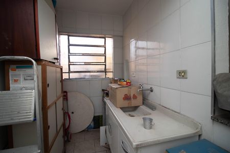 Casa à venda com 210m², 4 quartos e 2 vagas Casa à venda com 210m², 4 quartos e 2 vagasCasa 2 - Cozinha